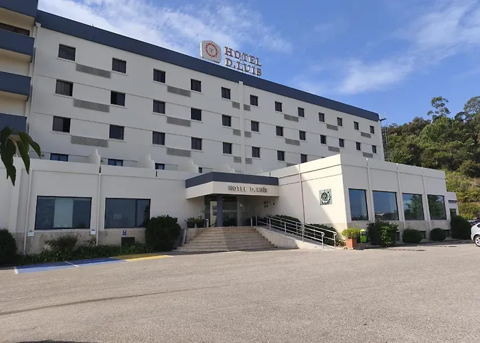 Hotel de 3 estrelas: Hotel D. Luis